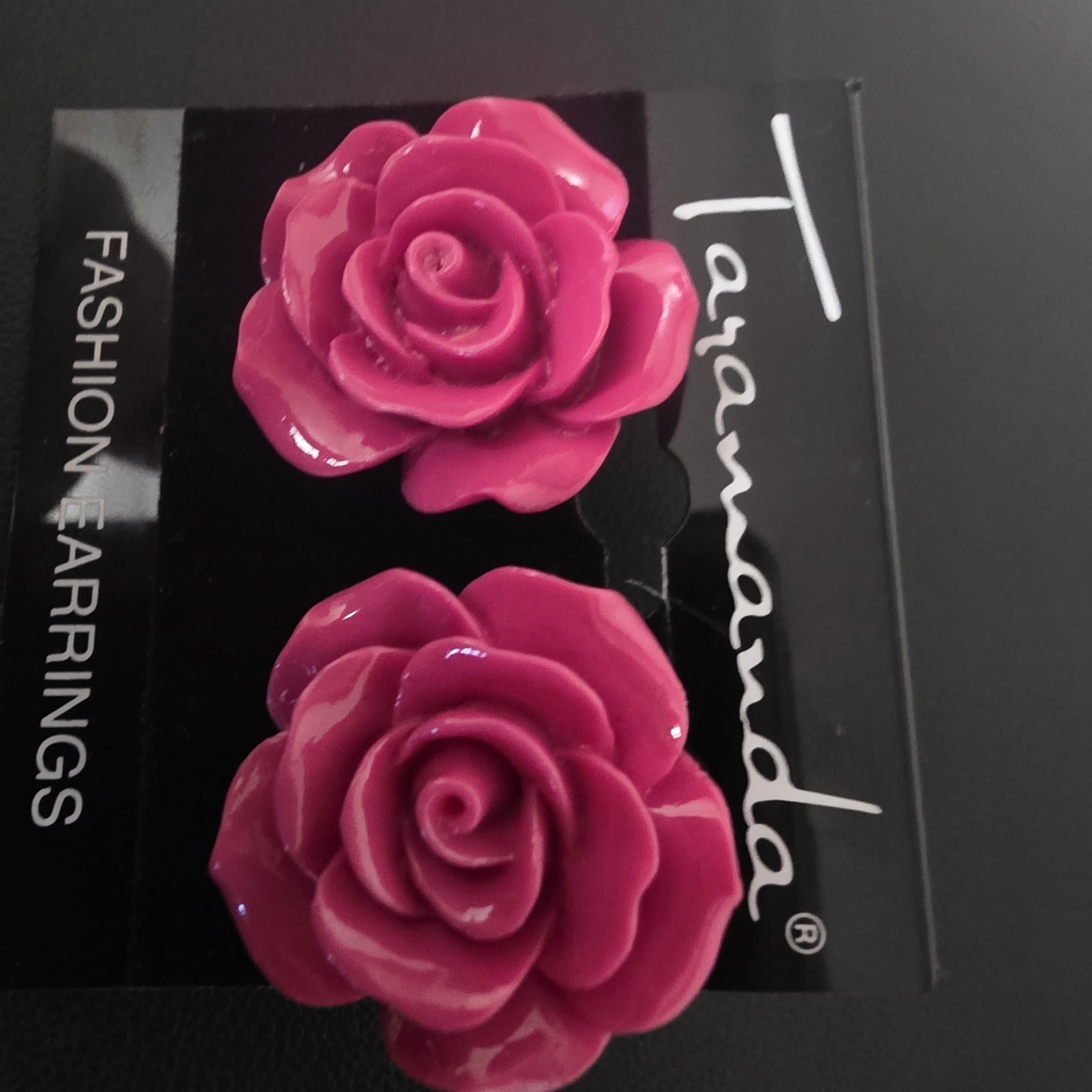 Taranda Pink Rose Earrings 15$